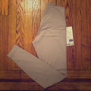 Lululemon Align 28” Pants. Blush Coloring. NWT!!!
